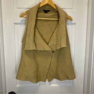 Pendleton Women's Tan Cardigan‎ Vest
